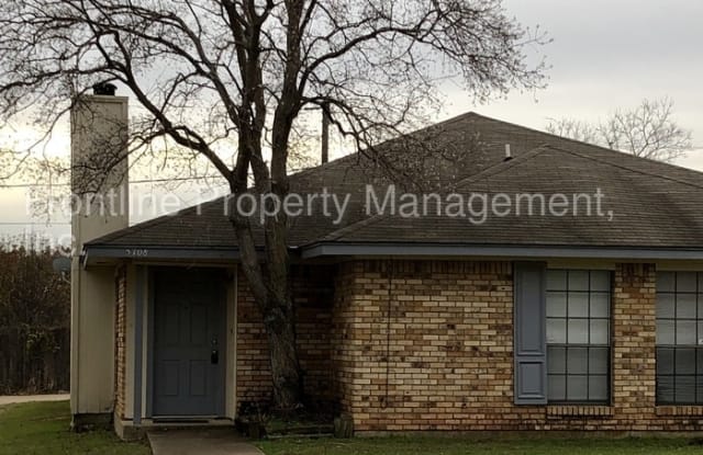 5708 Ranchogrande Drive - 5708 Ranchogrande Dr, Arlington, TX 76017