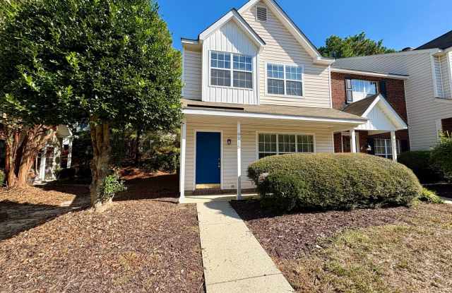 End Unit Townhome; 3BR/2.5 Baths; 1329 SF Gallery 1