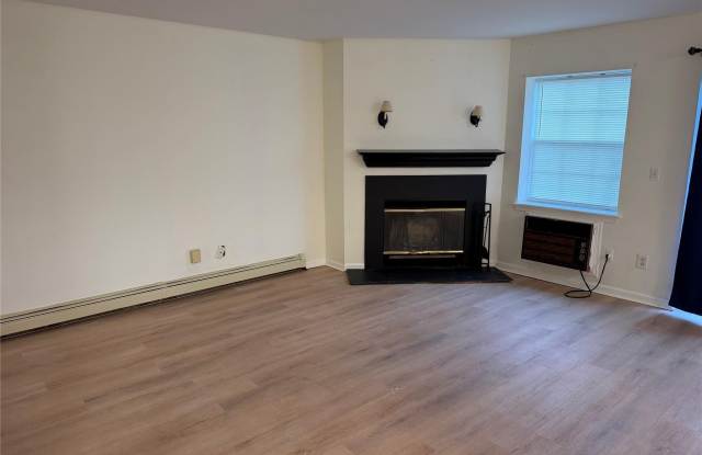 23 Lexington Hill Gallery 3