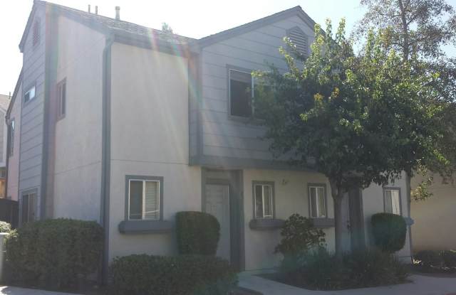 2 Bedroom - 2.5 Bathroom Condo in Ashford Parke gated community Gallery 3