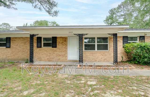 2425 Birdie Drive photos photos