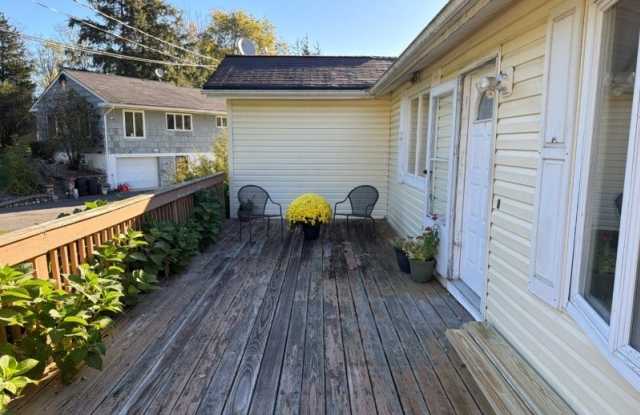196 Decker Pond Rd Gallery 3
