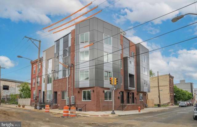 1801 N 6TH Street unit: 2 photos photos