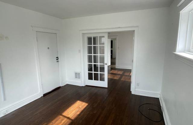 4919 Lansdowne photos photos 4919 Lansdowne photos photos