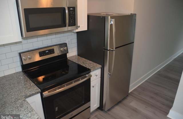 5029 HANNA PL SE #1 Gallery 2