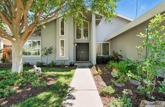 WILLOW GLEN - Beautifully updated with high ceilings, central A/C - 2974 Faircliff Court, San Jose, CA 95125