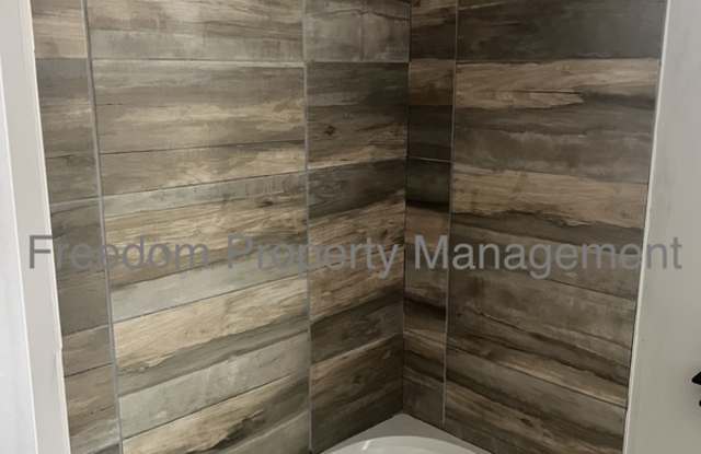 540 Evelyn Dr photos photos