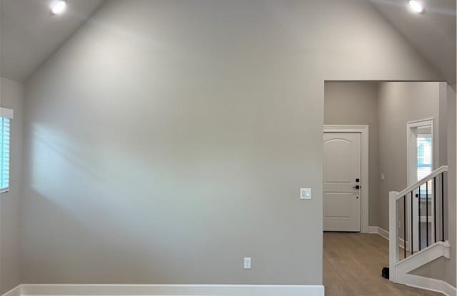 3105 SW Lovely Lane Gallery 2
