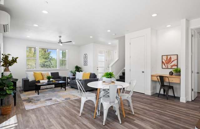 Stunning 3 Bed / 2.5 Bath 2 Story Home Available in Meriam Park! photos photos