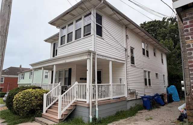 10 Russell Avenue Gallery 3