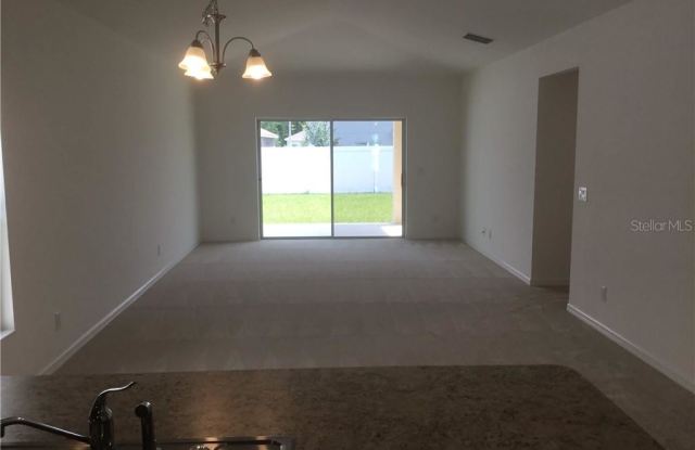 4660 MARCOS CIRCLE Gallery 3