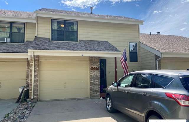 Updated Townhouse with Incredible Natural Light - 1000 Mirrormere Circle, Fort Collins, CO 80526