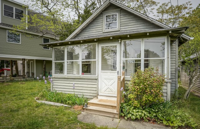 102 Ocean Gate Avenue - 102 Ocean Gate Avenue, Ocean Gate, NJ 08740