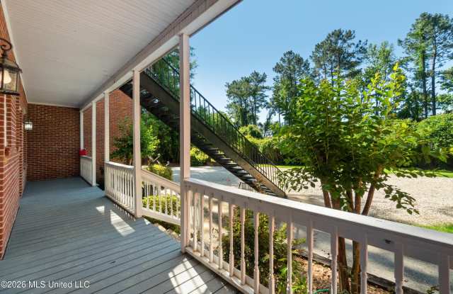 720 Broad Street lot: 1 Gallery 2