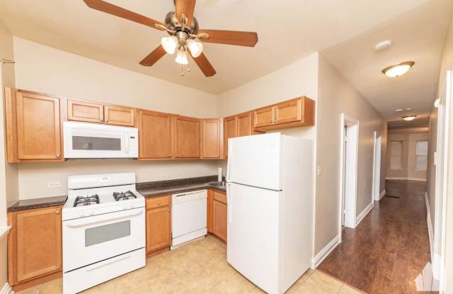 3615 W Flournoy St - 3615 West Flournoy Street, Chicago, IL 60624