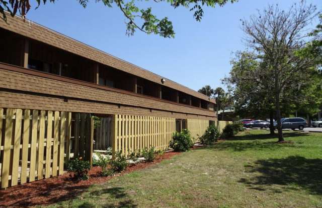 2180 Country Club Dr photos photos 2180 Country Club Dr photos photos