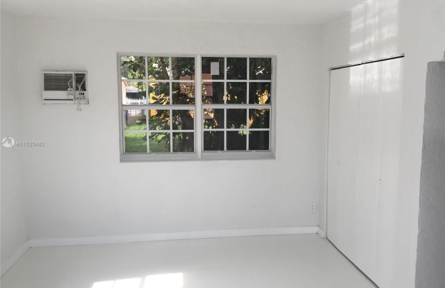 6970 NW 2nd Ave Gallery 4