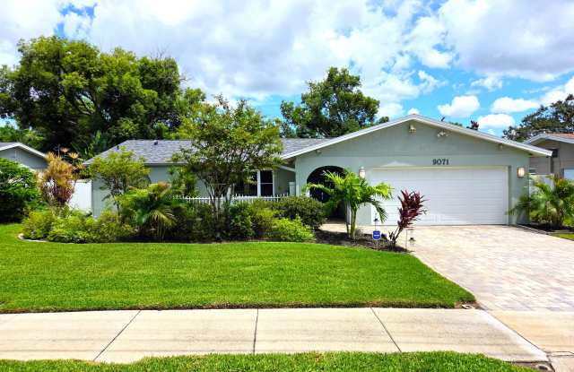 9071 Ridge Road photos photos