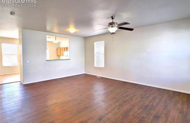 2723 Scotchbroom Point Gallery 2