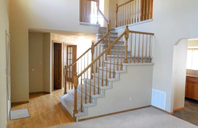 7910 Chancellor Dr Gallery 4