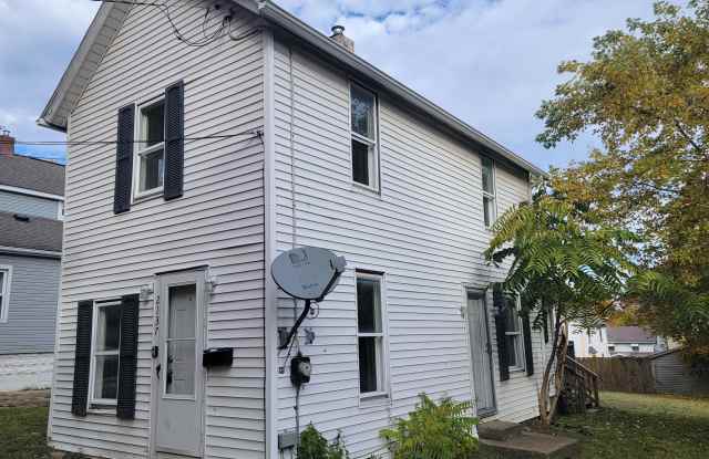 2137 7th St Sw - 2137 7th Street Southwest, Akron, OH 44314