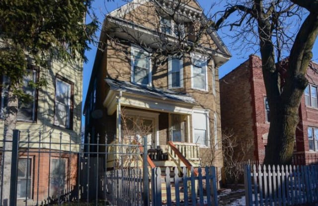 3744 Diversey - 3744 W Diversey Ave, Chicago, IL 60647