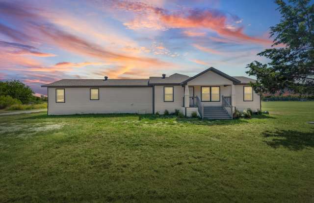 383 Mcilrath Road Gallery 1