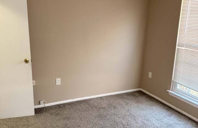 31 Moore Lane photos photos