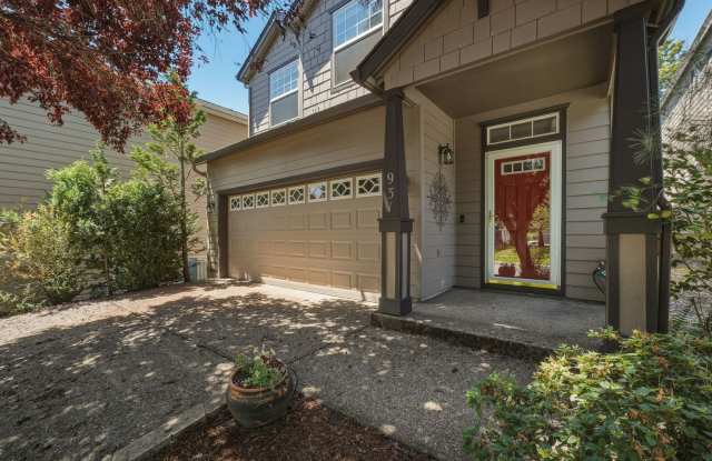 JUST LISTED | Beautiful 3 Bedroom + Loft Home in Washougal! photos photos