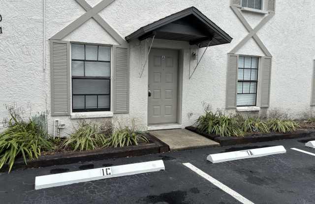 5101 S Clarice Ct Apt A Gallery 2