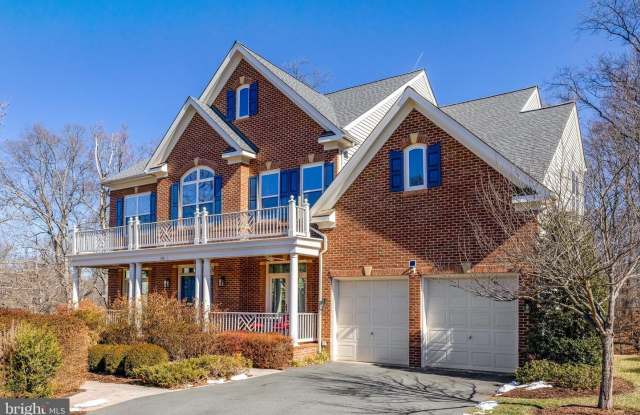 206 GREENHOW CT SE - 206 Greenhow Court Southeast, Leesburg, VA 20175 206 GREENHOW CT SE - 206 Greenhow Court Southeast, Leesburg, VA 20175