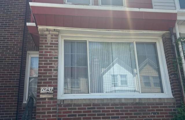 6237 N BOUVIER Street photos photos