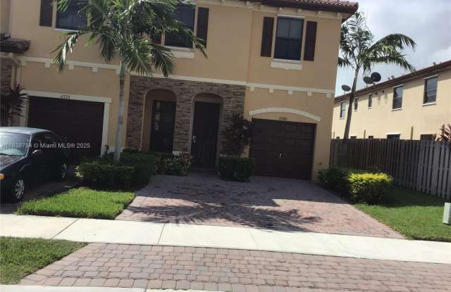 11380 SW 233rd St photos photos