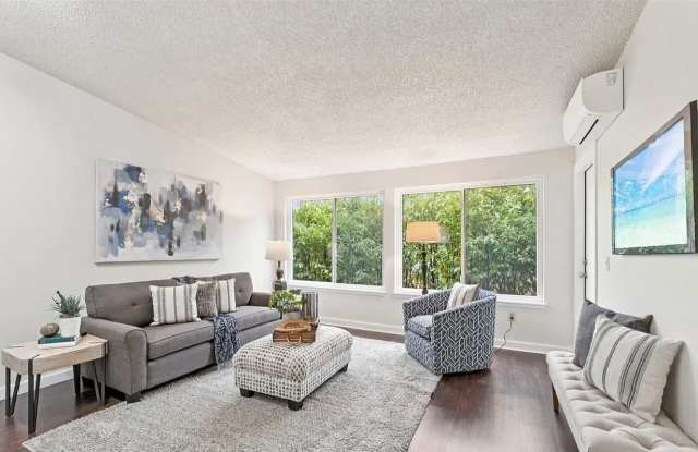 12567 35th Ave NE Apt 204 Gallery 4