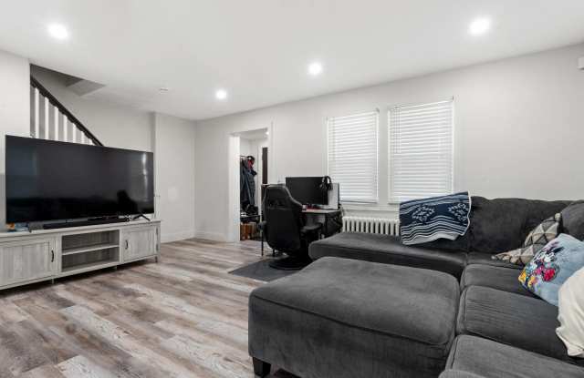195 OVERPECK AVE Gallery 3
