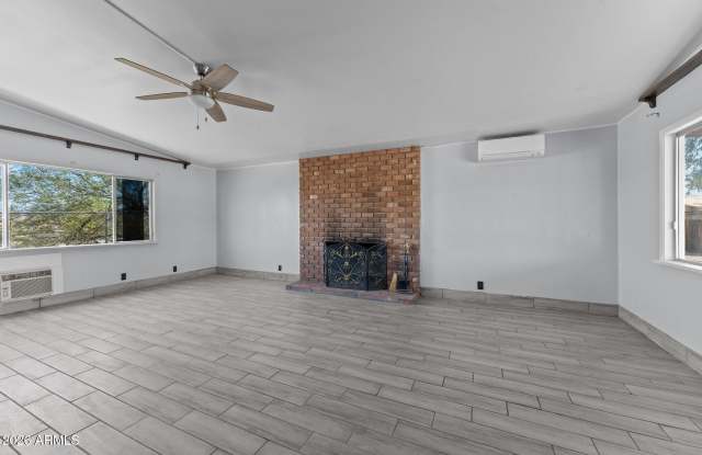 692 W Wickenburg Way Gallery 2