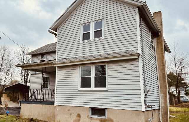 3269 Cedar Avenue photos photos