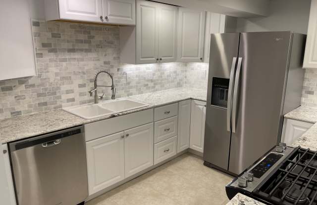 24 Forest Hills Dr photos photos