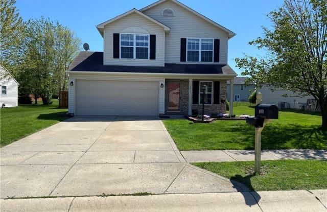 18070 Sanibel Circle - 18070 Sanibel Circle, Westfield, IN 46062