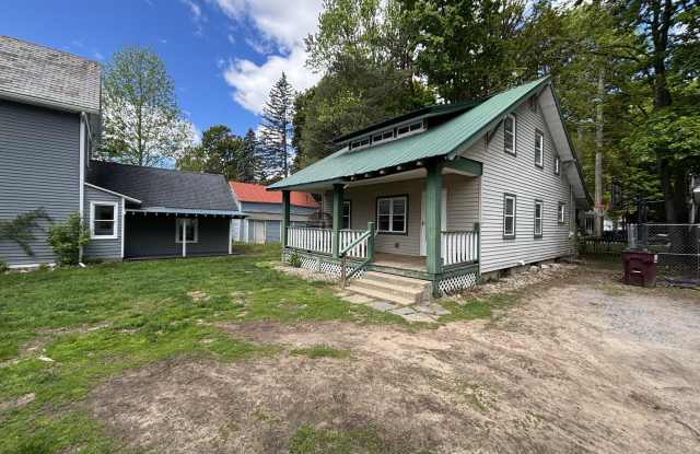 165 Lake Avenue photos photos