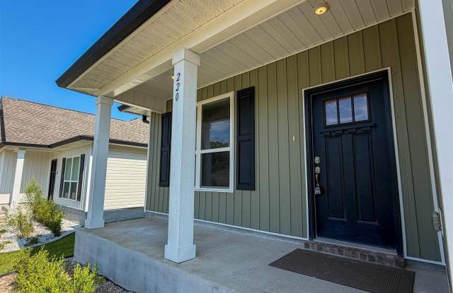 220 Camellia Dr Gallery 3