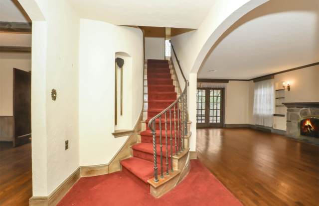 112 Rockywood Road Gallery 2