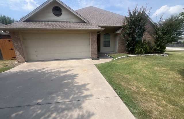 1005 Winding Road photos photos
