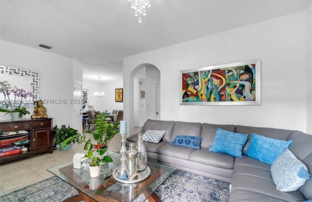 23715 SW 114th Ct Gallery 4