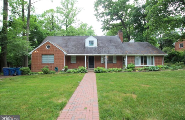 2844 CEDAREST ROAD - 2844 Cedarest Road, Merrifield, VA 22031