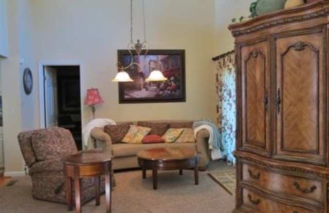 1308 Lexington Drive Gallery 3