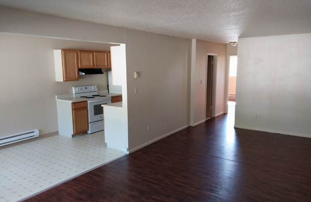 2 bedroom, 1 bathroom 2nd floor apartment - Maverick Apartments photos photos 2 bedroom, 1 bathroom 2nd floor apartment - Maverick Apartments photos photos