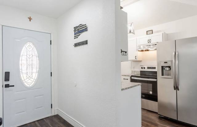 416 Oakwood Street photos photos