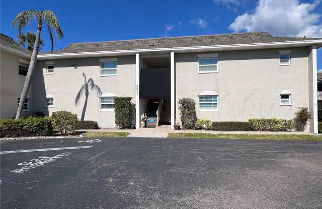 8825 BAY POINTE DRIVE photos photos