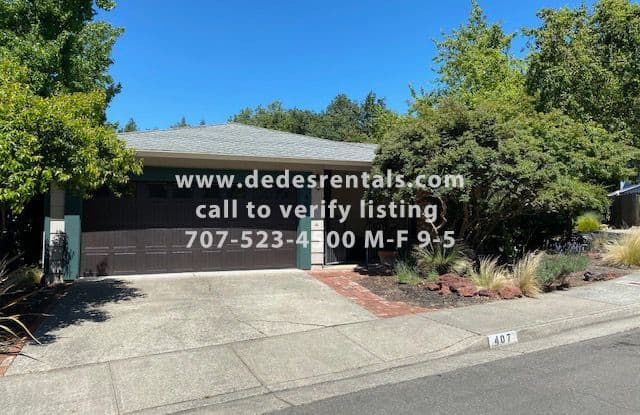 407 Parkview Drive - 407 Parkview Dr, Healdsburg, CA 95448